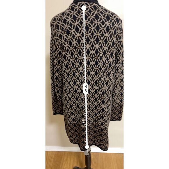 Nomadic Traders Geometric Long Cardigan - Picture 4 of 7